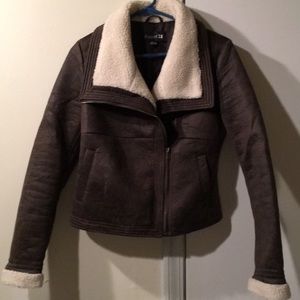 Women’s Sherpa-lined Bomber Jacket